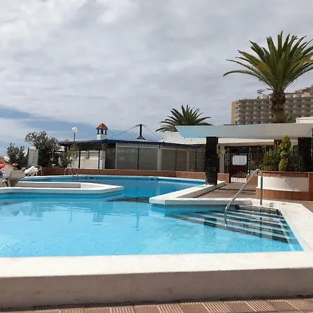 Апартаменты Residencial Las Flores *